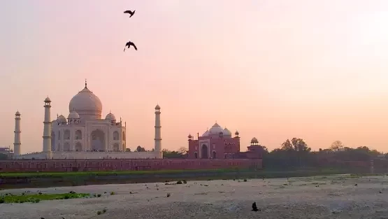 From Delhi - Taj Mahal And Agra Overnight Tour By Car