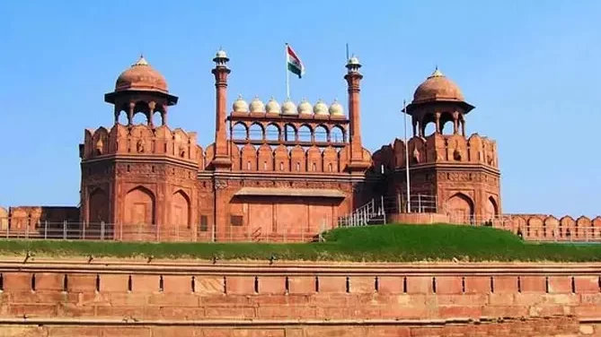 The Delhi Diaries: A Journey Through Time